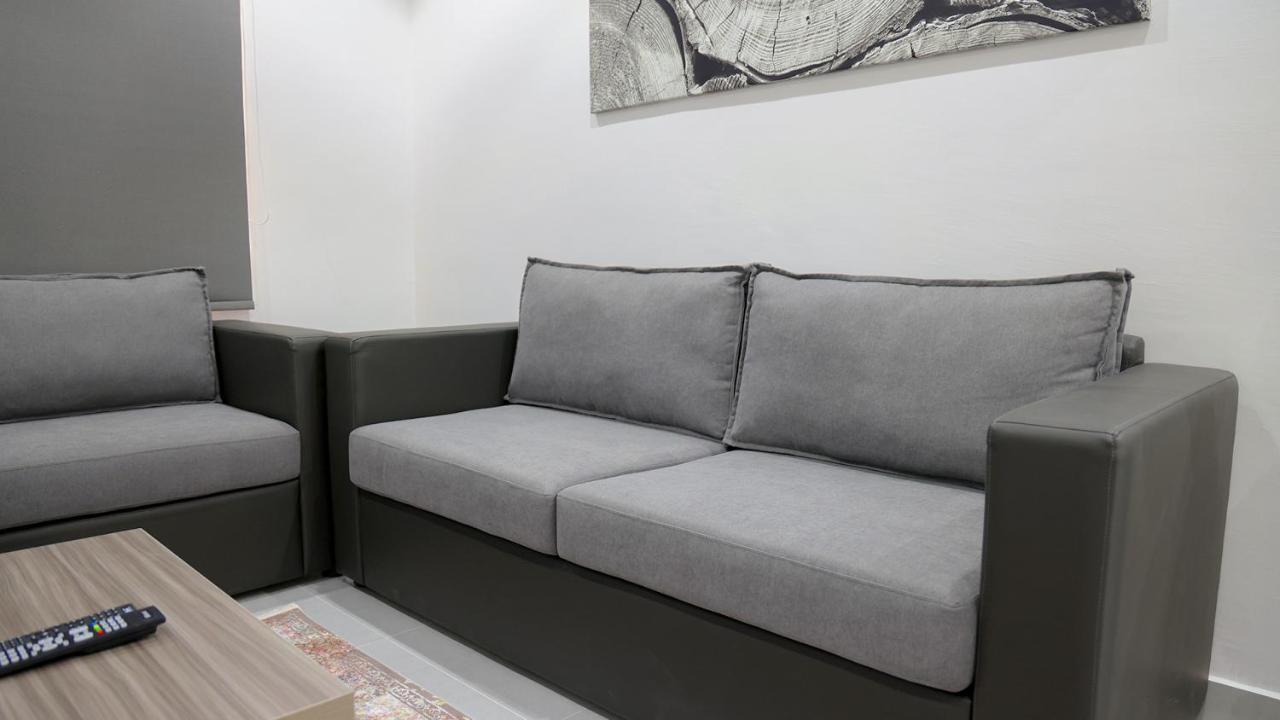 BHomed Furnished Apartments Kuwait City Exteriör bild
