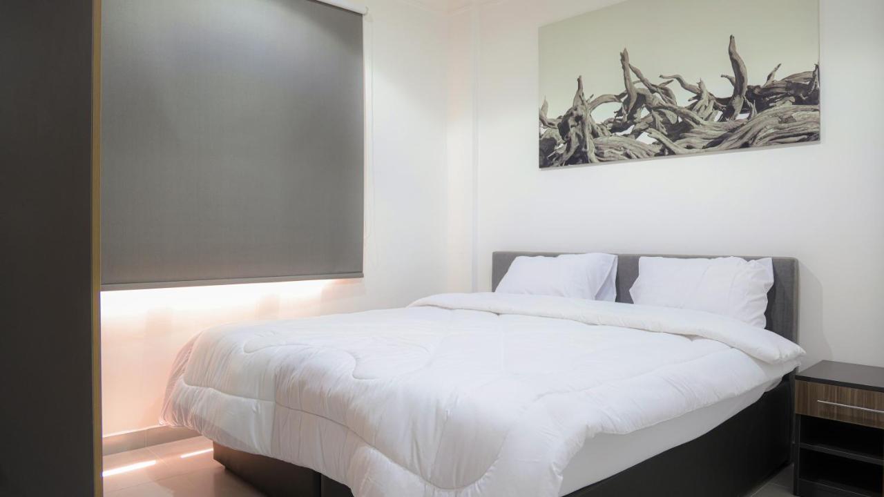 BHomed Furnished Apartments Kuwait City Exteriör bild
